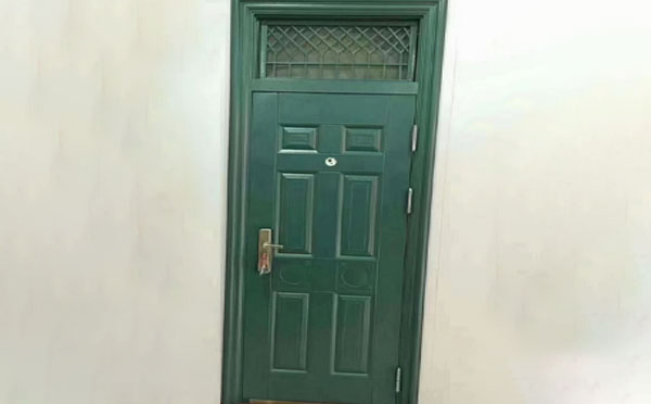 特克斯学校教室门