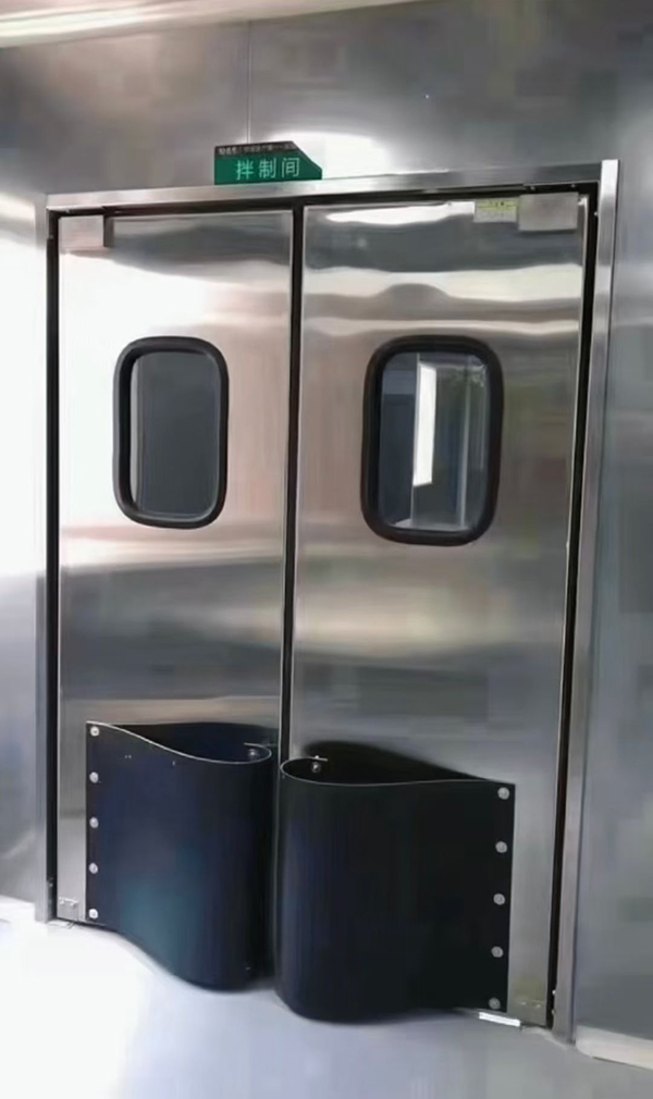 特克斯防火门安装项目助力物流中心提升消防安全等级 特克斯防火门安装项目助力物流中心提升消防安全等级